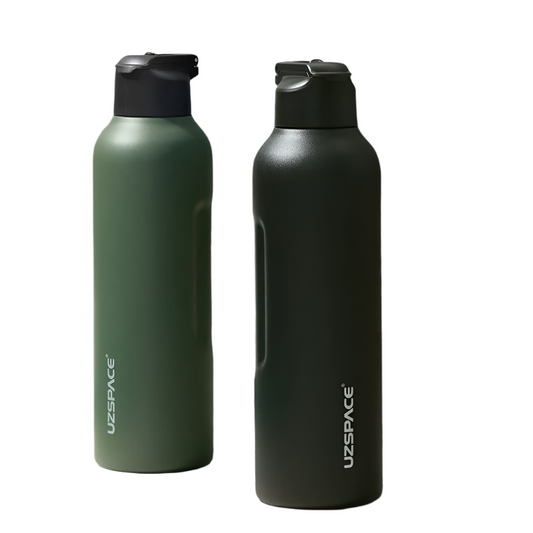 Insulated Stainless Steel Bottle with Straw: Features Direct Drinking Capability, Comes with 2 Lids