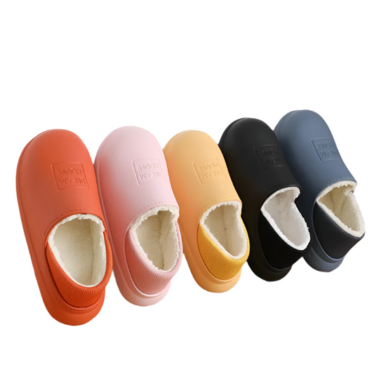 Winter Waterproof Plush Slippers for Men: Warm Indoor/Outdoor Household Slides