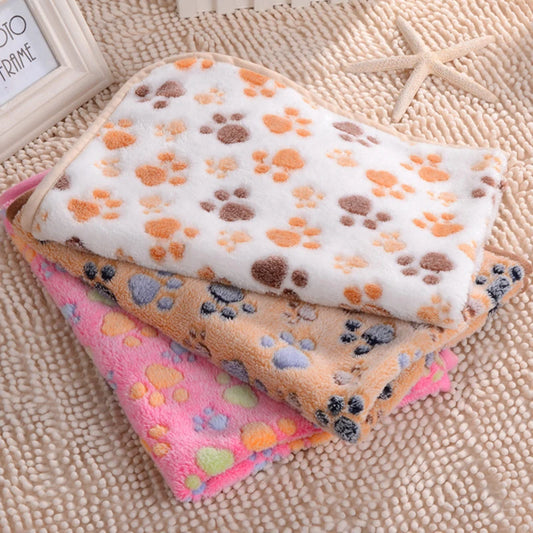 Handcrafted Fleece Pet Bed Mat: Cute and Warm Cover Towel for Small, Medium, and Large Dogs, Ideal for Puppies and Various Pet Supplies