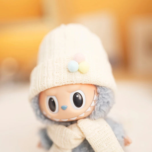 Labubu Doll Beige Hat & Scarf Set – Elegant Outfit Accessories for 17cm Pendant Plush Dolls, Perfect for DIY Styling and Dress-Up
