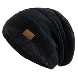 Unisex Fur-Lined Slouchy Winter Beanie: Warm Knitted Cap for Men and Women with Casual Label Decor