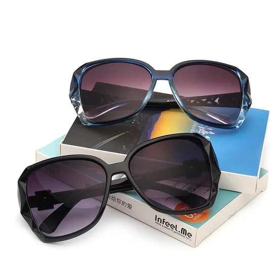 High-Quality Vintage Big Frame Mirror Sunglasses for Women: Gradient Lenses, Ideal for Sun Protection