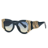 Timeless Sunglasses for Women - Trendy Snake Pattern, Perfect for Travel, Vintage Retro Style, UV400 Protection