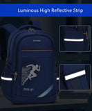 Elementary school boys' waterproof backpack: A spacious book bag designed for primary school students