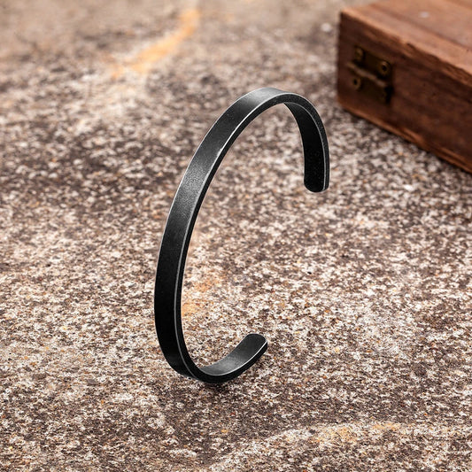 Men's Vintage Punk Oxidized Stainless Steel Bangle – High-Quality Black Cuff Jewelry | Perfect Male Gift