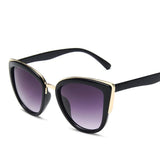 Vintage Fashion Cat Eye Sunglasses for Women: Sexy Leopard Cateyes with Black Gradient Lenses