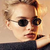 Women's Vintage Frameless Diamond Oval Sunglasses - Small size suitable for women, and fashionable flat-top shades ideal for men, presenting stylish eyewear