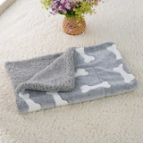 Thickened Coral Fleece Pet Blanket: Provides Winter Warmth, Suitable for Small and Large Dogs