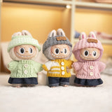 Labubu V1/V2 Party Outfit Set – 17cm Plush Doll Clothes with Bear Label Sweater, Jean Shorts, Scarf & Hat Accessories
