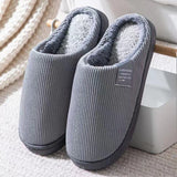 Winter House Cotton Slippers: Warm, Non-Slip Men's Footwear with Thick Platforms, Perfect for Couples