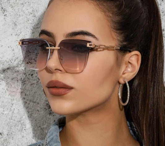 Luxury Big Cat Eye Sunglasses for Women: Oversized Rimless Design, Fashionable Grey Lenses for Driving, UV400 Protection Shades