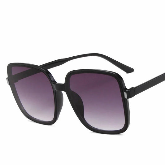 Women's Oversized Square Sunglasses: Classic Eyewear with UV400 Protection and Big Frames