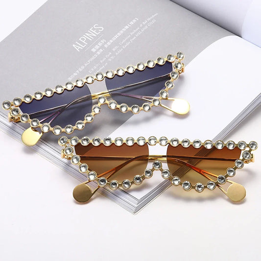 Luxury Rhinestone Cat Eye Sunglasses for Women - Transparent, Hot Fashion Accessories with UV400 Protection